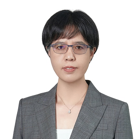 Xiulian Sun, Ph.D headshot photo.